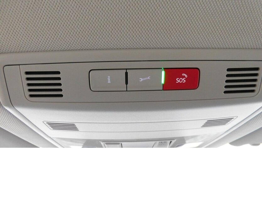 VW T-Roc 1.5 Life TSI BMT Navi Klima Standheizung 29.700 km 23.990 € Vordorf 38533