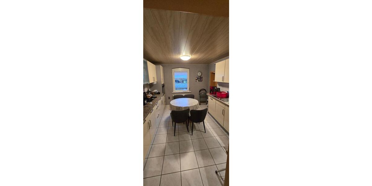 5-Zimmer-Eigentumswohnung mit Doppelhaushälfte-Charakter 5 zimmer