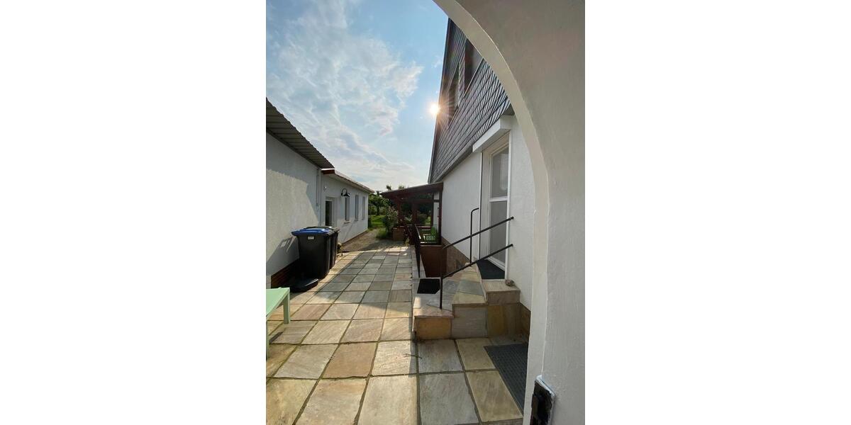 Doppelhaushälfte Wolfsburg - 4 Zimmer, 140 m&sup2;, 1.600&euro; | Angebot:23547187