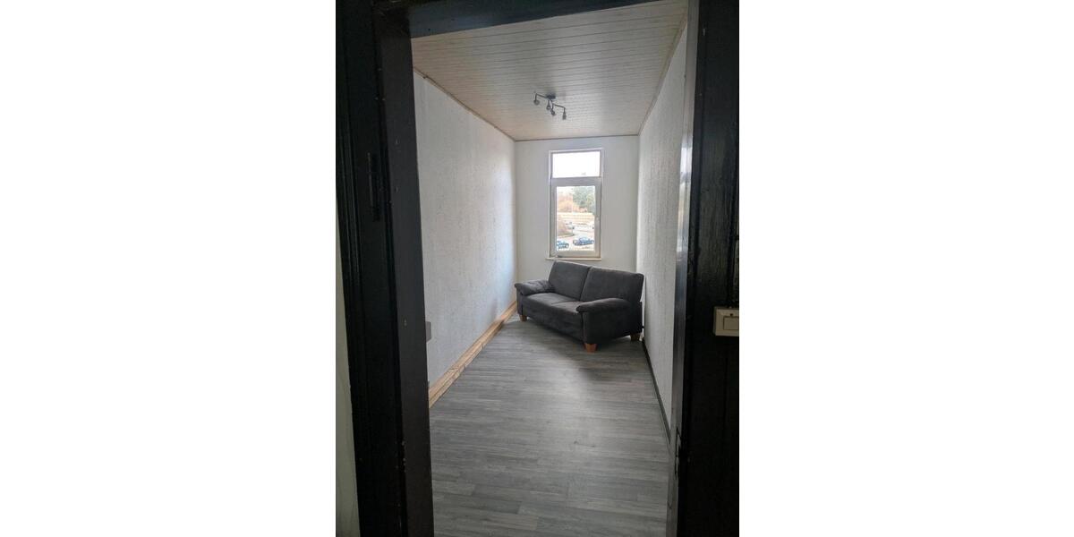 Reihenhaus Peine - 9 Zimmer, 150 m&sup2;, 220.000&euro; | Angebot:26827522
