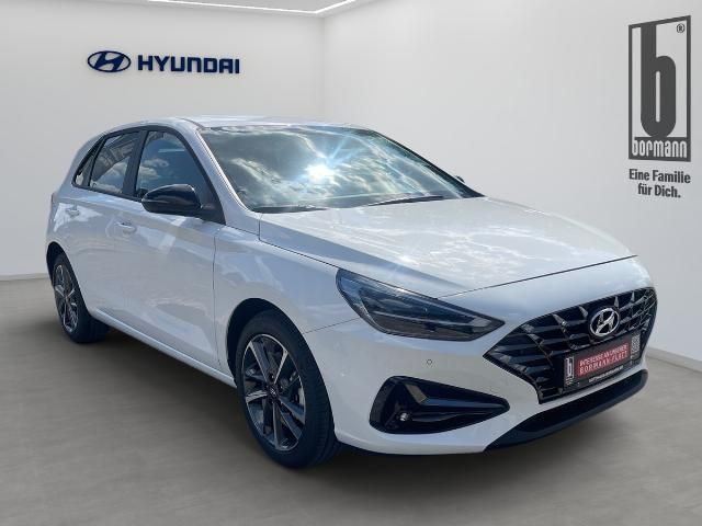 i30