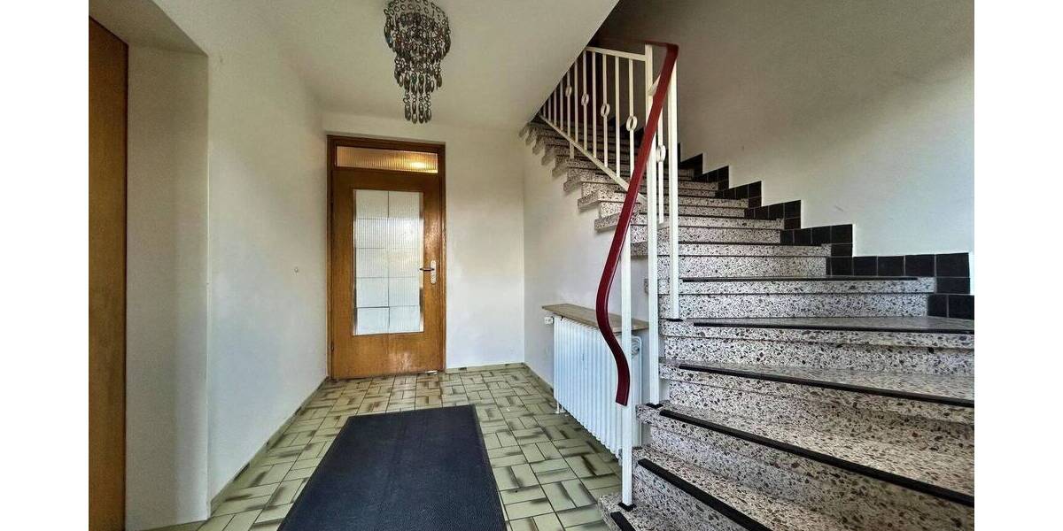 Einfamilienhaus Salzgitter Gebhardshagen - 7 Zimmer, 190 m&sup2;, 275.000&euro; | Angebot:26081017