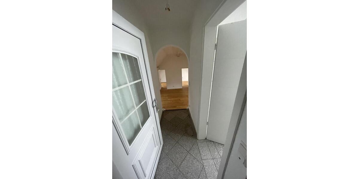 Dachgeschoßwohnung Peine Südstadt - 1 Zimmer, 55 m&sup2;, 410&euro; | Angebot:24853043