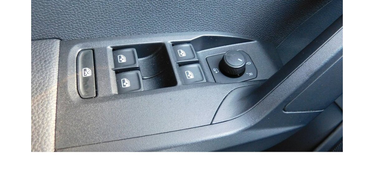 Seat Ibiza 1.0 Style TSI BMT 4Trg Navi Klima 27.700 km 14.990 &euro; Vordorf 38533