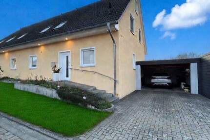 Haus Braunschweig Waggum - 4 Zimmer, 119 m&sup2;, 1.500&euro; | Angebot:25821197