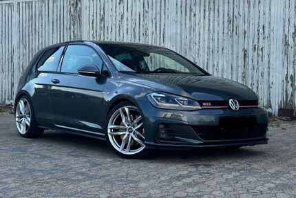 VW Golf 107.700 km 21.400 &euro; Liebenburg 38704