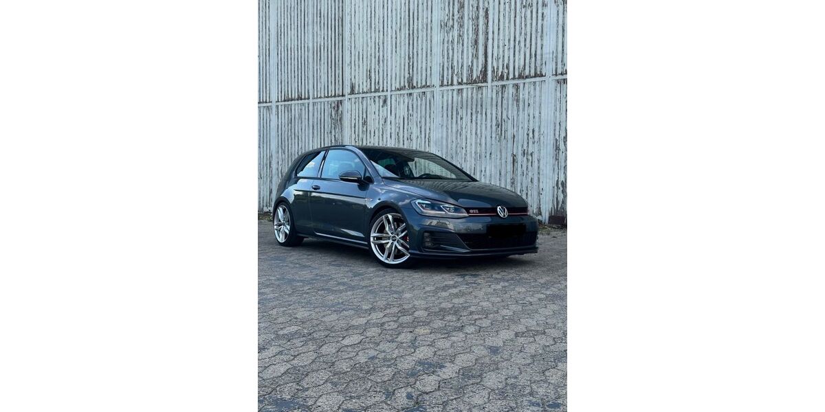 VW Golf 107.700 km 21.400 &euro; Liebenburg 38704