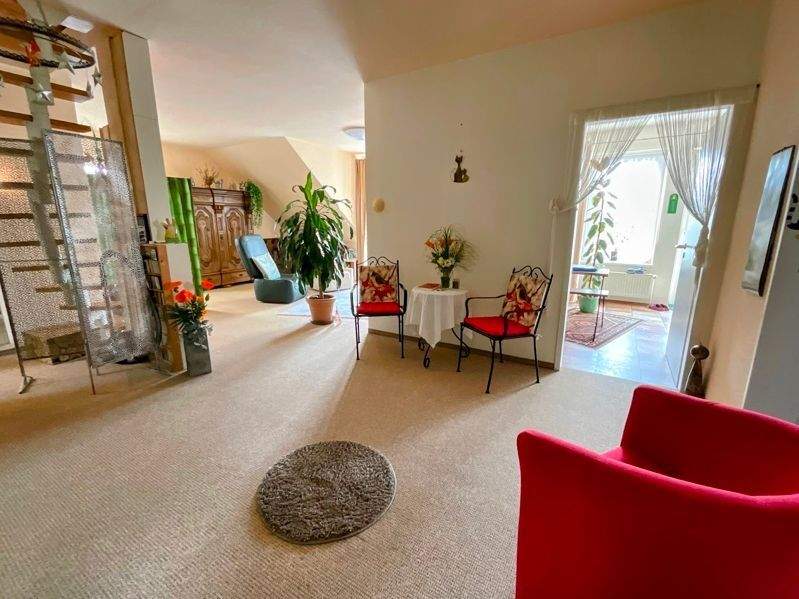 Mehrfamilienhaus, Wohnhaus Braunschweig Östliches Ringgebiet - 7 Zimmer, 257 m&sup2;, 535.000&euro; | Angebot:24873704