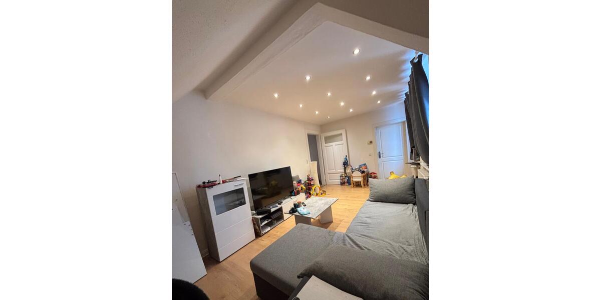 Dachgeschoßwohnung Braunschweig Wabe-Schunter-Beberbach - 2 Zimmer, 65 m&sup2;, 550&euro; | Angebot:24847363