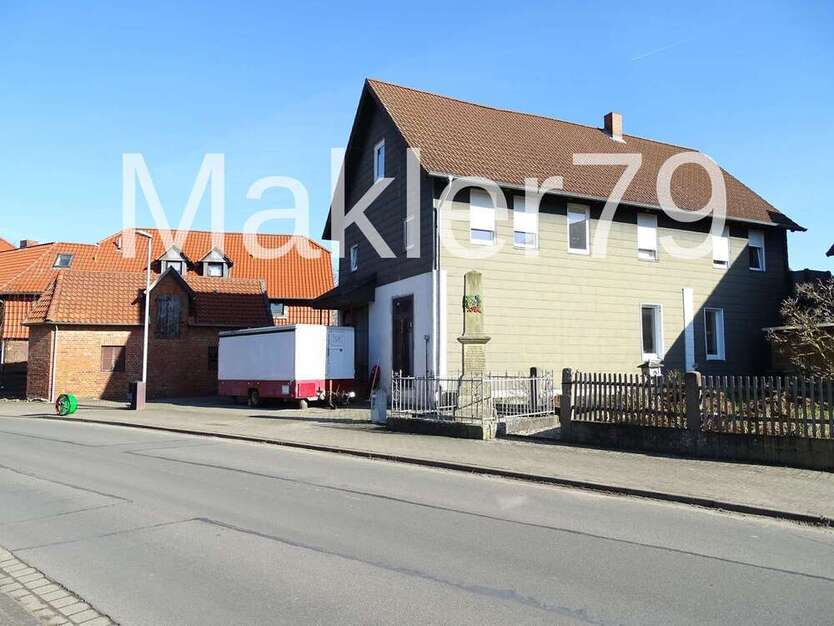 Haus zum Kaufen in Wendeburg 219.000 € 135 m²