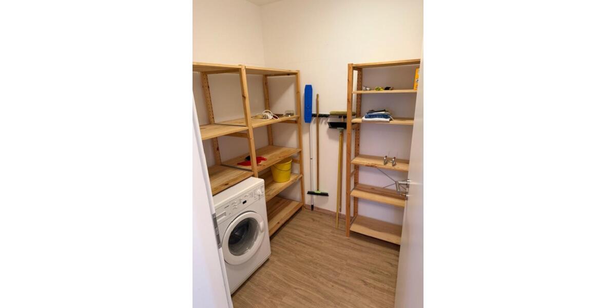 Etagenwohnung Schwülper - 3 Zimmer, 100 m&sup2;, 1.350&euro; | Angebot:24848550