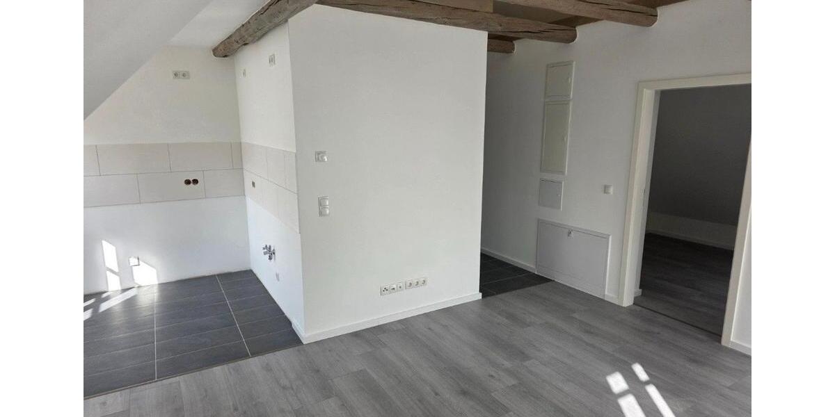 Etagenwohnung Braunschweig Broitzem - 3 Zimmer, 77 m&sup2;, 891&euro; | Angebot:26251208