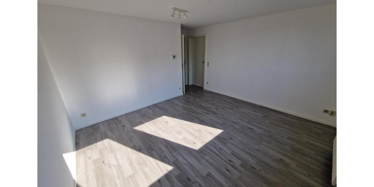 Dachgeschoßwohnung Braunschweig Nordstadt - 1 Zimmer, 59 m&sup2;, 450&euro; | Angebot:25890694