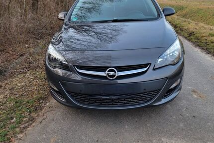 Opel Astra 105.600 km 7.800 &euro; Schladen 38315