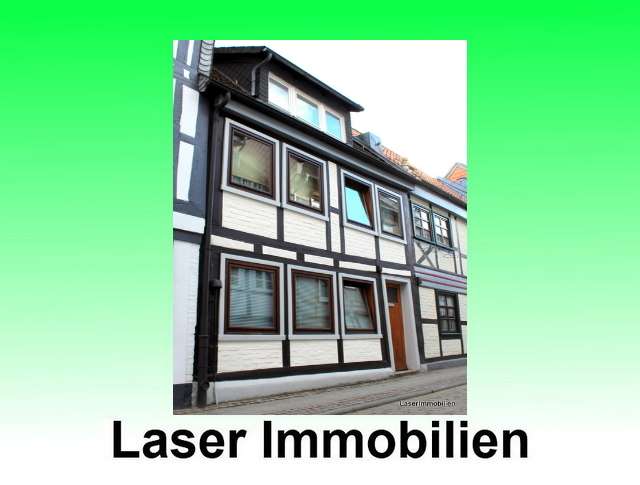 Einfamilienhaus Wolfenbüttel - 5.5 Zimmer, 171 m&sup2;, 179.000&euro; | Angebot:26545392
