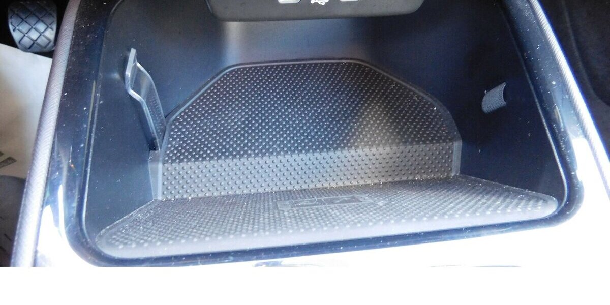 Skoda Fabia 1.0 Ambion TSI BMT 4TRG Klima Navi 14.100 km 16.390 &euro; Vordorf 38533