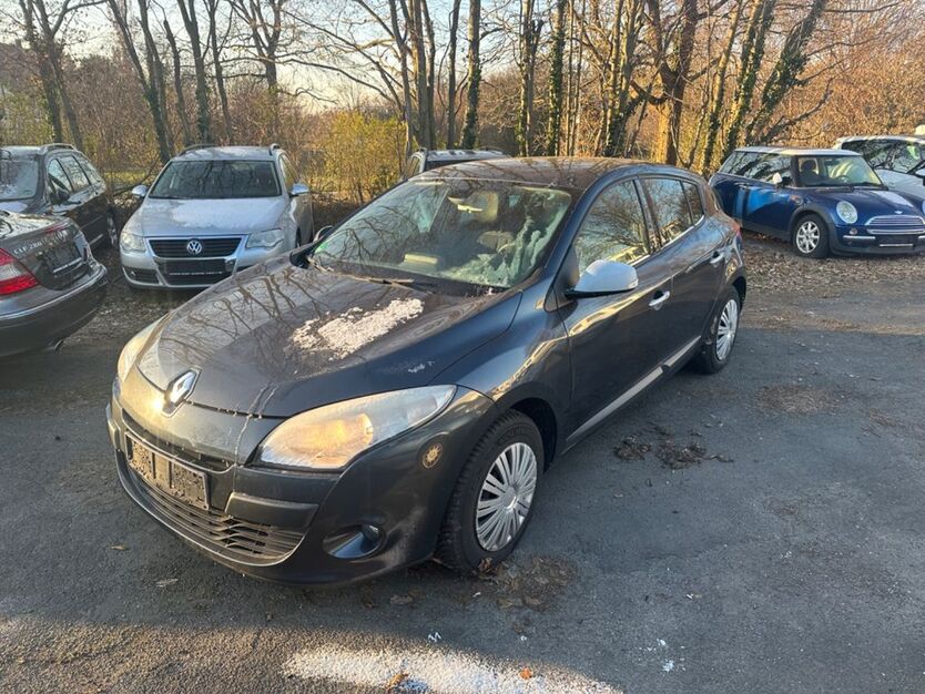 Renault Megane 265.000 km 1.790 € Salzgitter 38229