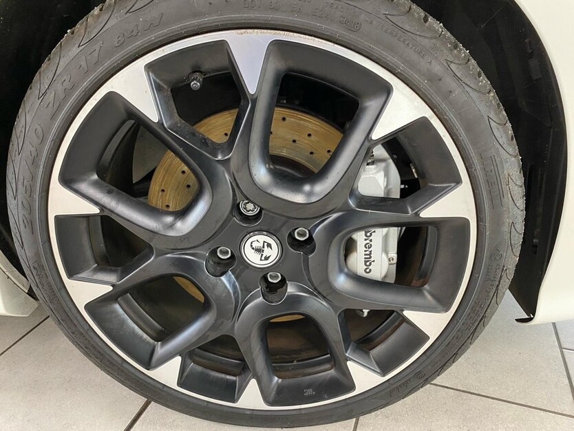 Abarth 595 competizione 46.900 km 20.000 € Cremlingen 38162