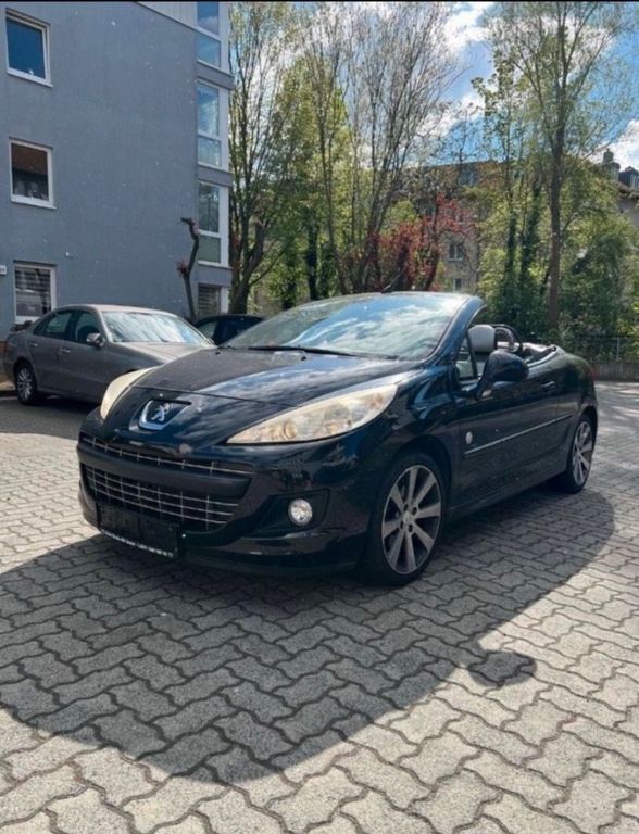 Peugeot 207 160.000 km 1.999 € Braunschweig 38118