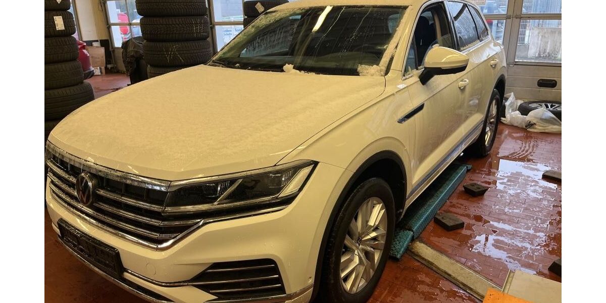 VW Touareg 180.000 km 33.890 &euro; Peine 31228