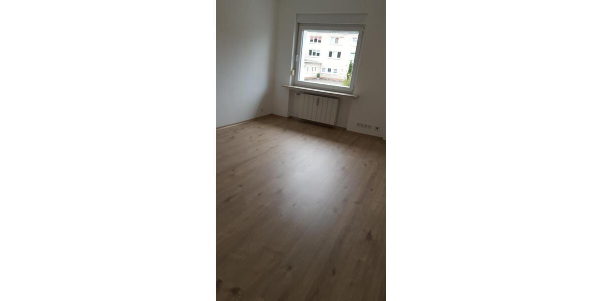 Etagenwohnung Wolfsburg - 3 Zimmer, 106 m&sup2;, 245.000&euro; | Angebot:27298178