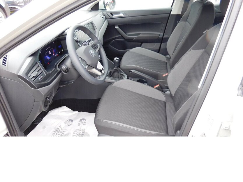 VW Taigo 1.0 TSI BMT Klima LED Radio 9.100 km 16.690 € Vordorf 38533