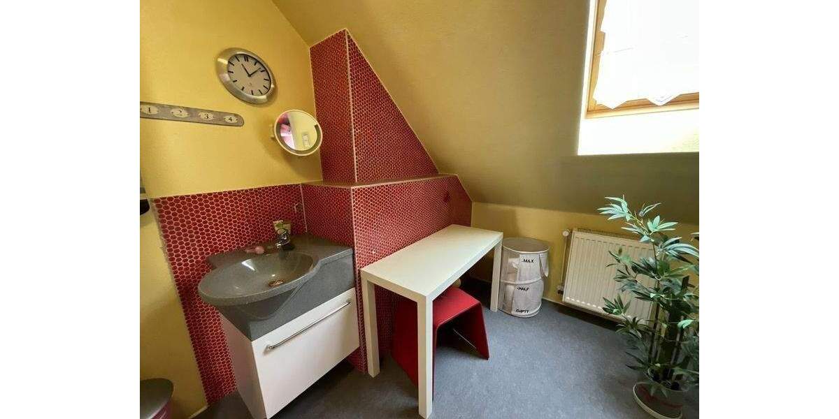 Doppelhaushälfte Braunschweig Östliches Ringgebiet - 5 Zimmer, 185 m&sup2;, 380.000&euro; | Angebot:25821199