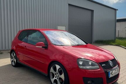 VW Golf 282.000 km 2.550 € Helmstedt 38350