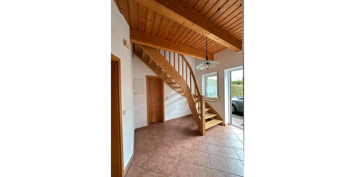 Doppelhaushälfte Rötgesbüttel - 4 Zimmer, 147 m&sup2;, 1.496&euro; | Angebot:25957149