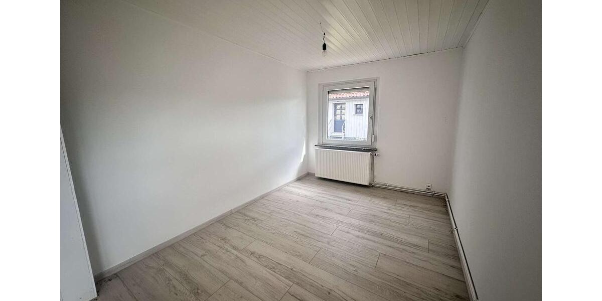 Einfamilienhaus Lengede - 6 Zimmer, 116 m&sup2;, 1.250&euro; | Angebot:24438606