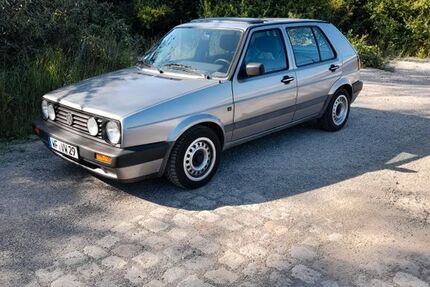VW Golf 103.600 km 4.200 &euro; Denkte 38321