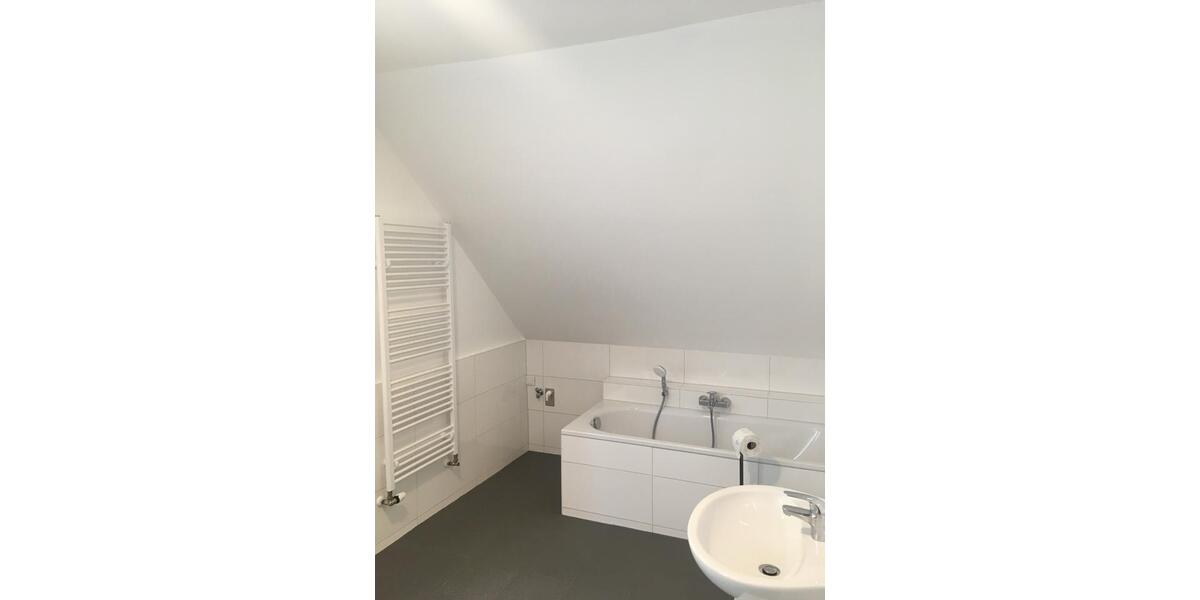 Dachgeschoßwohnung Braunschweig Westliches Ringgebiet - 2 Zimmer, 51 m&sup2;, 600&euro; | Angebot:25976401