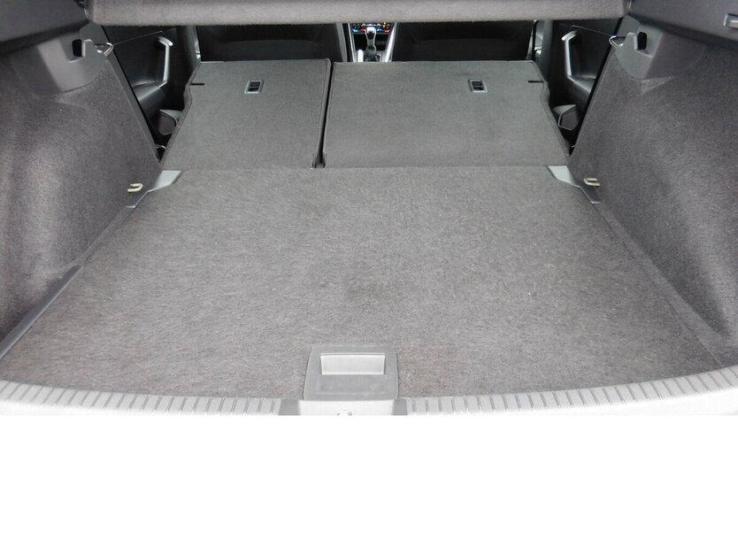 VW Taigo 1.0 TSI BMT Klima Navi LED 26.400 km 16.990 € Vordorf 38533