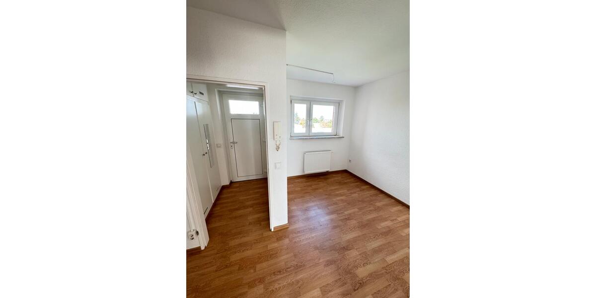 Etagenwohnung Braunschweig Timmerlah-Geitelde-Stiddien - 2.5 Zimmer, 68 m&sup2;, 149.000&euro; | Angebot:24369967