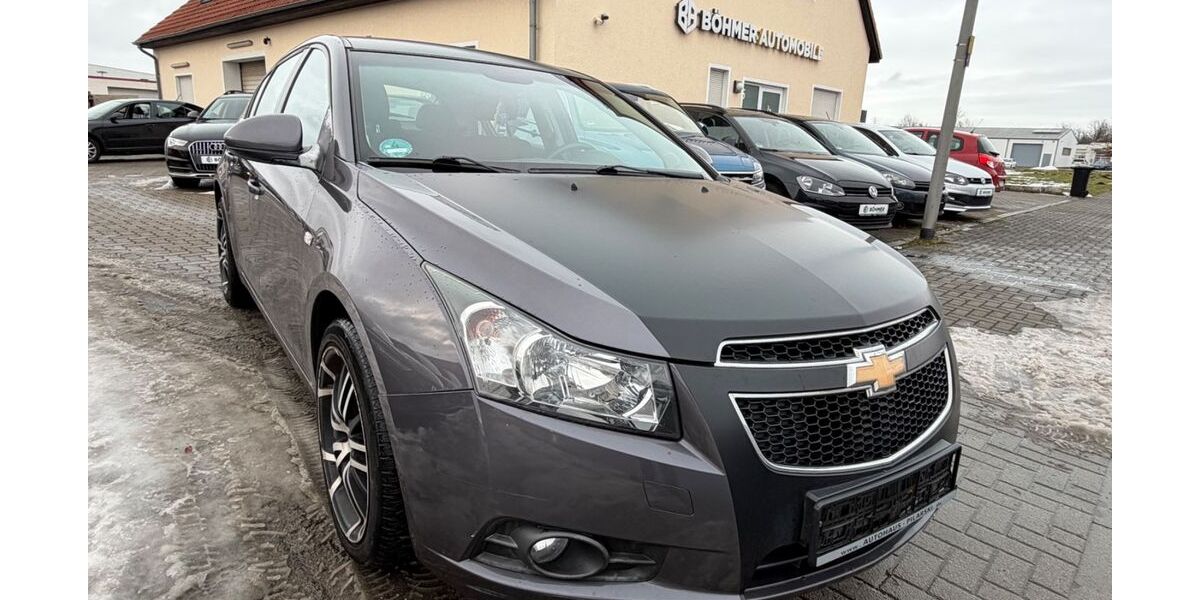 Chevrolet Cruze 179.000 km 3.750 &euro; Salzgitter 38229