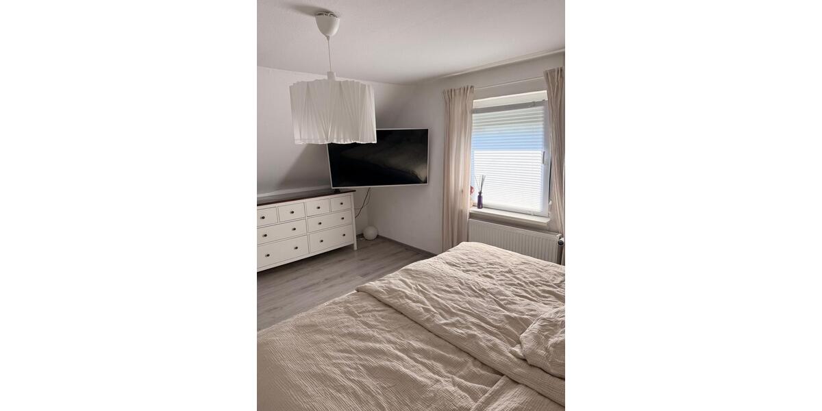 Einfamilienhaus Königslutter am Elm - 3 Zimmer, 130 m&sup2;, 1.300&euro; | Angebot:26461234