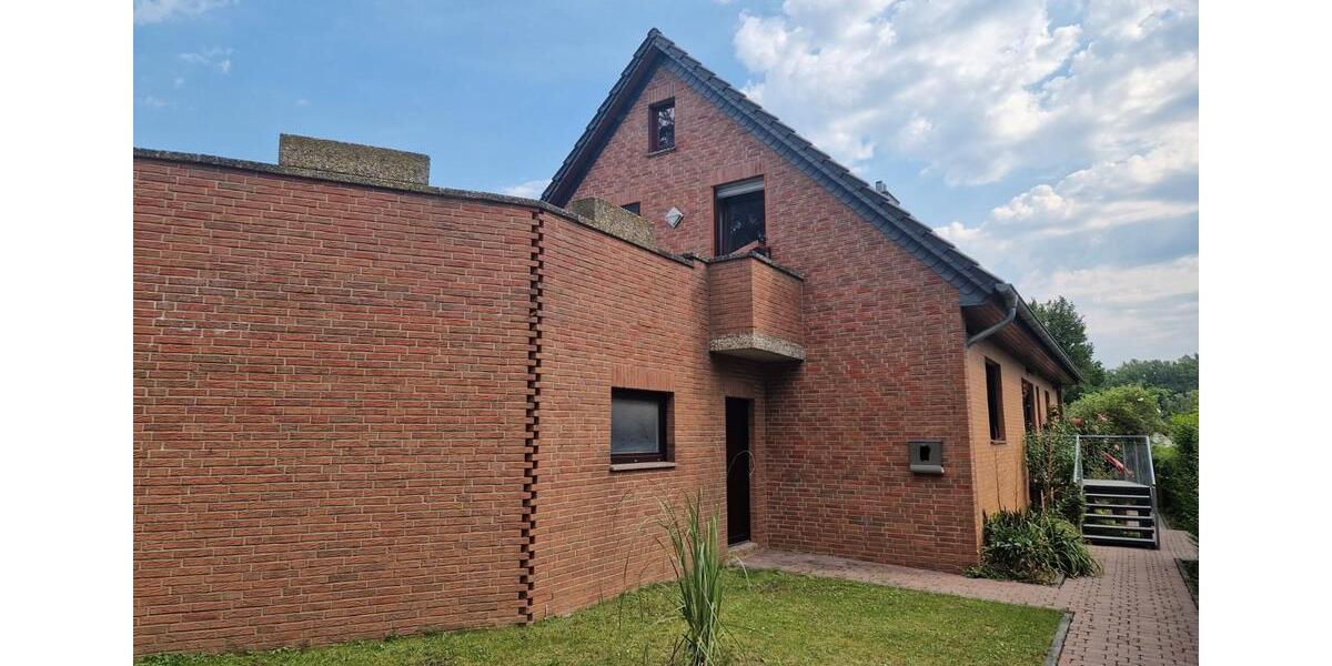 Mehrfamilienhaus, Wohnhaus Lengede - 6 Zimmer, 200 m&sup2;, 495.000&euro; | Angebot:27184333