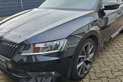 Skoda Superb 138.500 km 22.980 &euro; Braunschweig 38110