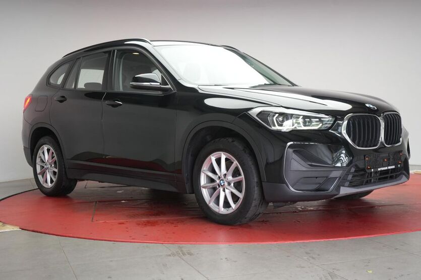 BMW X1 102.000 km 20.990 € Braunschweig 38110