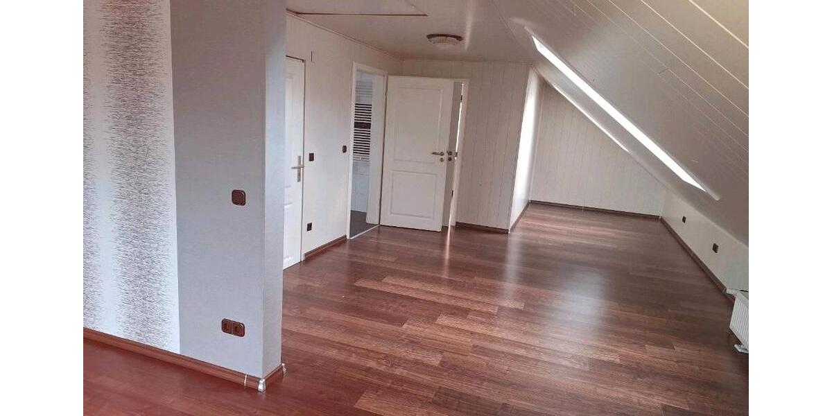 Dachgeschoßwohnung Ilsede - 2 Zimmer, 58 m&sup2;, 670&euro; | Angebot:25918308