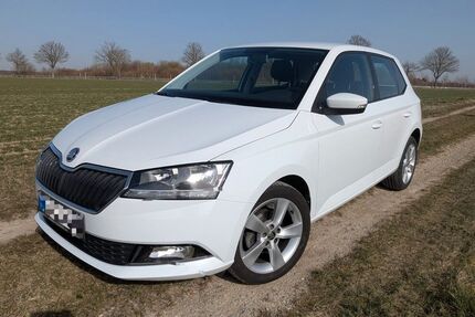Skoda Fabia 52.350 km 10.990 &euro; Edemissen 31234