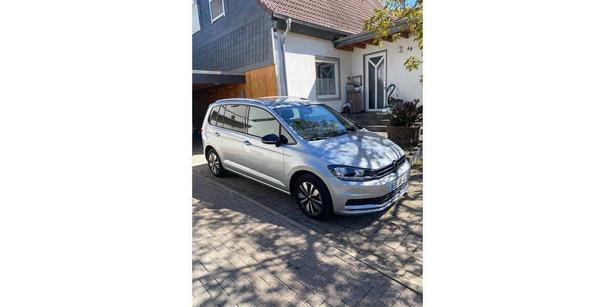 VW Touran 21.000 km 33.400 &euro; Braunschweig 38112