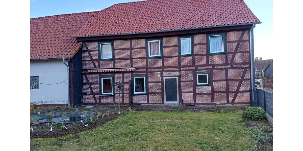 Erdgeschoßwohnung Schladen-Werla Werla - 5 Zimmer, 100 m&sup2;, 600&euro; | Angebot:25944723