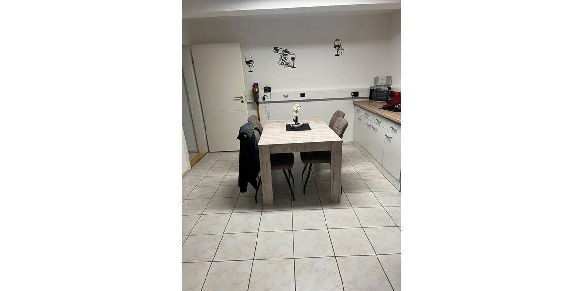 Bauernhaus, Landhaus Salzgitter Ortschaft Südost - 7 Zimmer, 149 m&sup2;, 1.500&euro; | Angebot:25812014