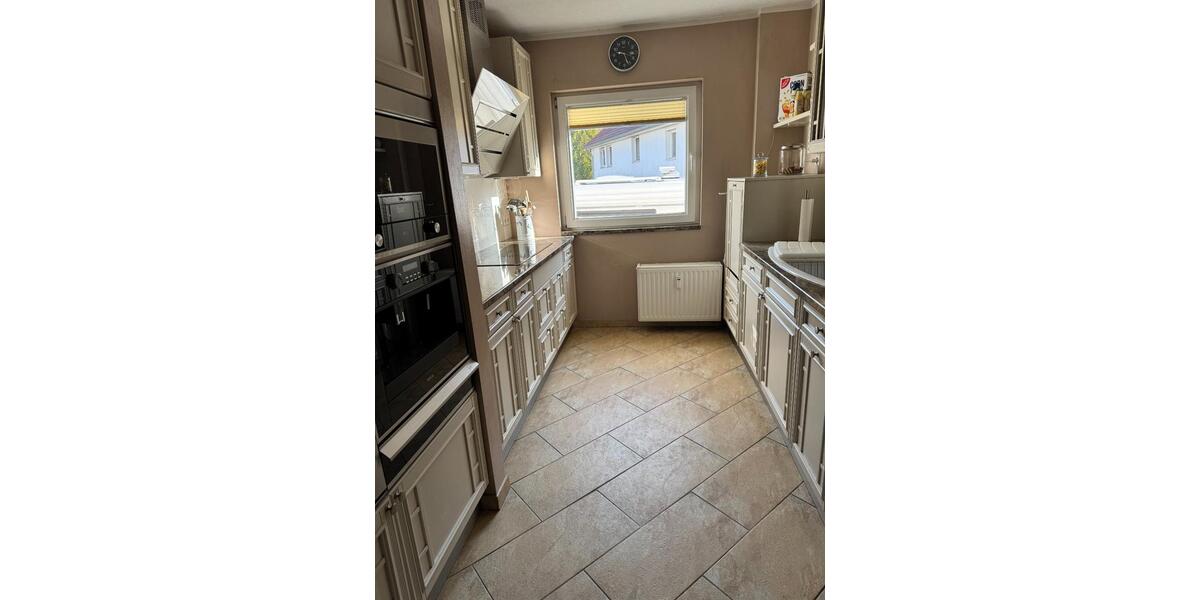 Erdgeschoßwohnung Lehre - 3 Zimmer, 100 m&sup2;, 900&euro; | Angebot:25450548