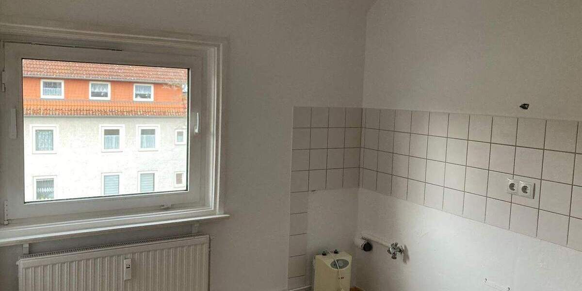 Etagenwohnung Salzgitter Lebenstedt - 3 Zimmer, 60 m&sup2;, 350&euro; | Angebot:25998072