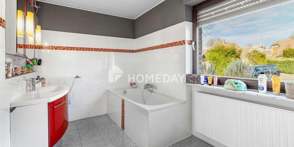 Wohnen mit Weitblick - Großzügiges Einfamilienhaus auf sonnigem Traumgrundstück in Wierthe 6 zimmer