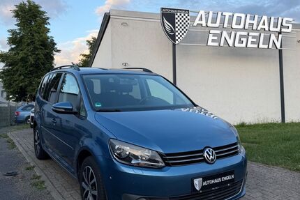 VW Touran 147.210 km 9.390 &euro; Salzgitter 38229