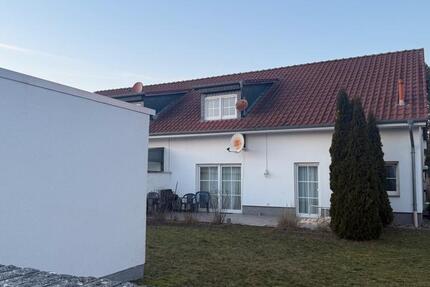 Wohnung Hillerse - 3 Zimmer, 75 m&sup2;, 675&euro; | Angebot:24614333