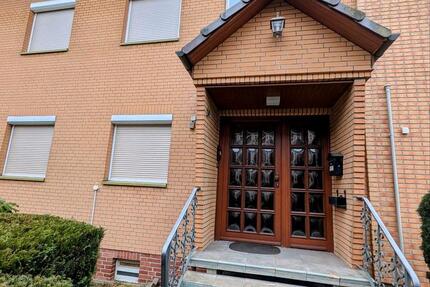 Haus Lehre - 7 Zimmer, 185 m&sup2;, 1.480&euro; | Angebot:24692592